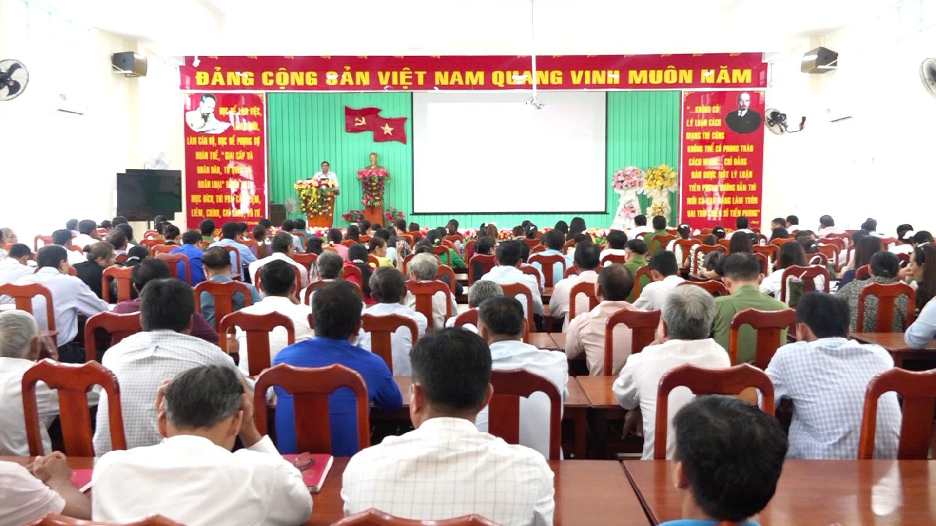 Tập huấn, quán triệt Nghị quyết số 57-NQ/TW của Bộ Chính trị